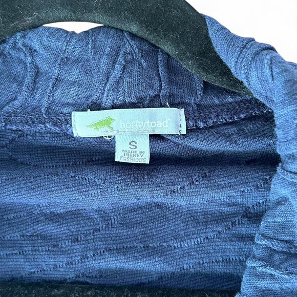 Horny toad Women's Navy Sweater Small EUC - Picture 3 of 5
